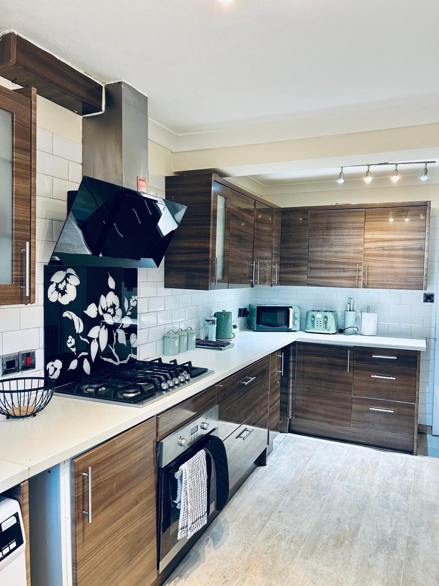 Williams Way Gone Villa Strood Ngoại thất bức ảnh